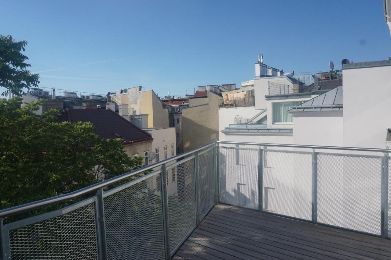 Augartenblick Penthaus 17 - Blick Zum Riesenrad Wien Ngoại thất bức ảnh